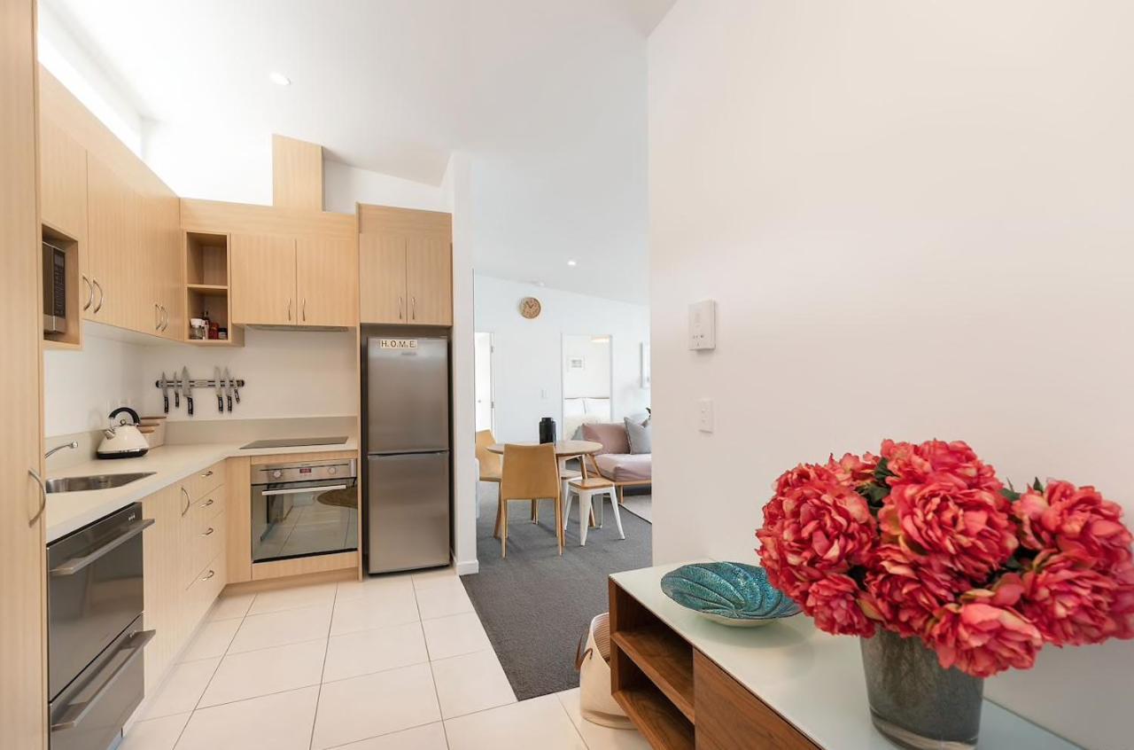 'Lakelife' Lake Front Apartment Квинстаун Экстерьер фото